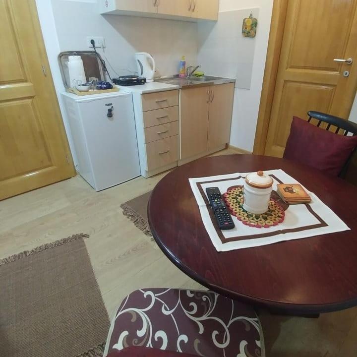 Apartments Vratnik Сараево Екстериор снимка